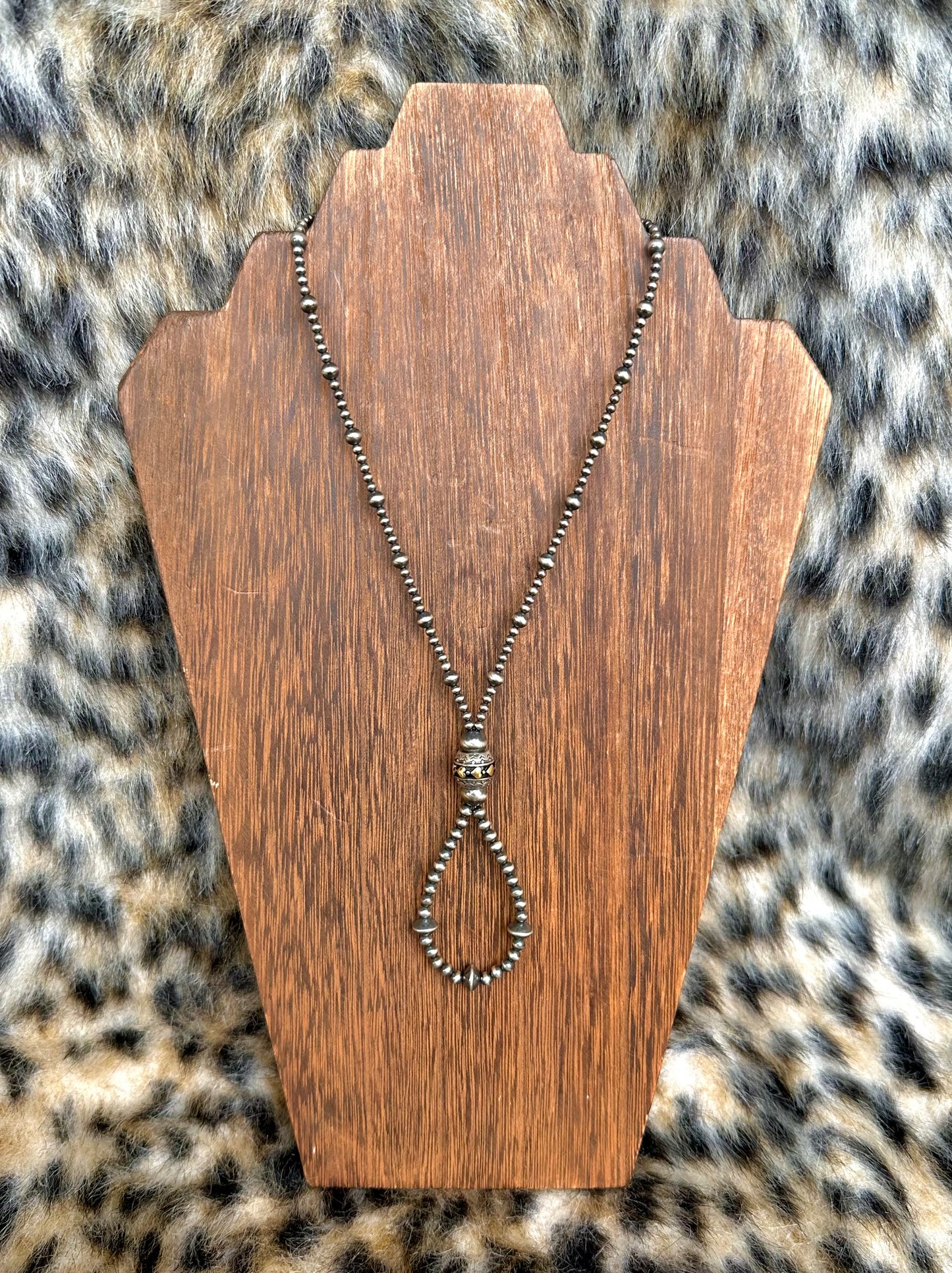 3-8mm Pearl Loop Necklace